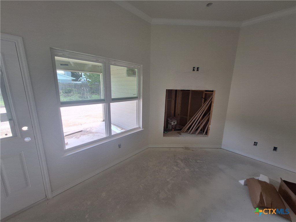 3312 Lake Road. Killeen, TX 76543