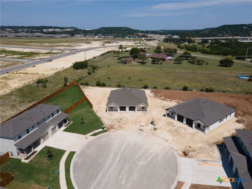 111 Levi Court. Copperas Cove, TX 76522