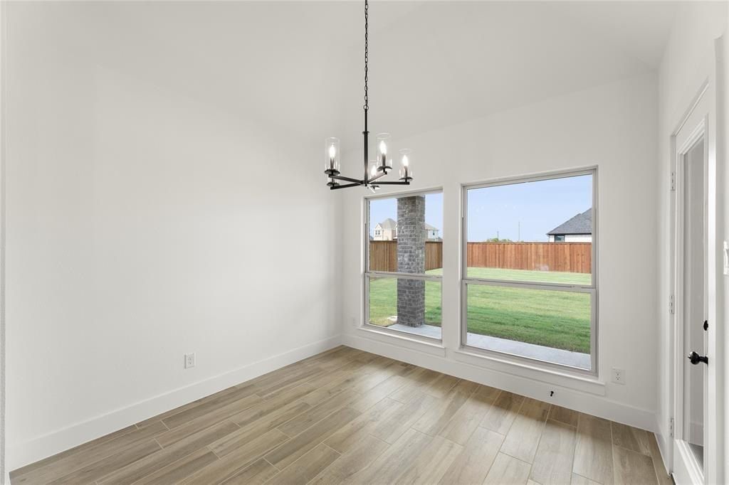 9729 Chesney Drive. Forney, TX 75126