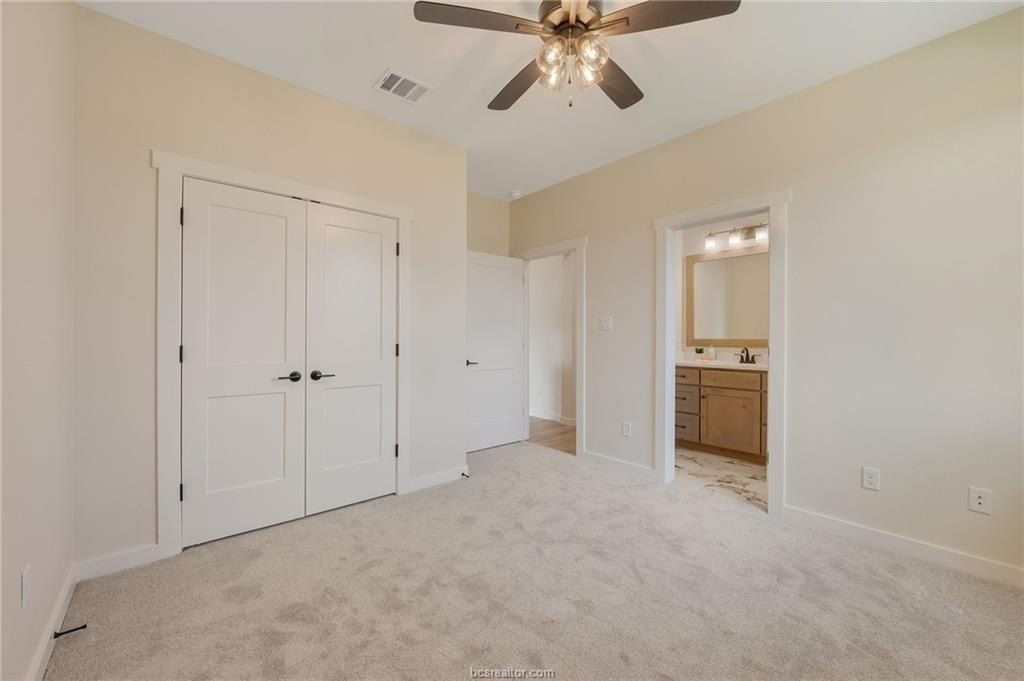 7888 Mathis Creek Drive. Bryan, TX 77808