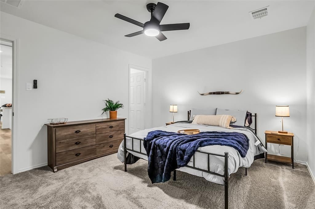 308 S 3Rd. Bonham, TX 75418