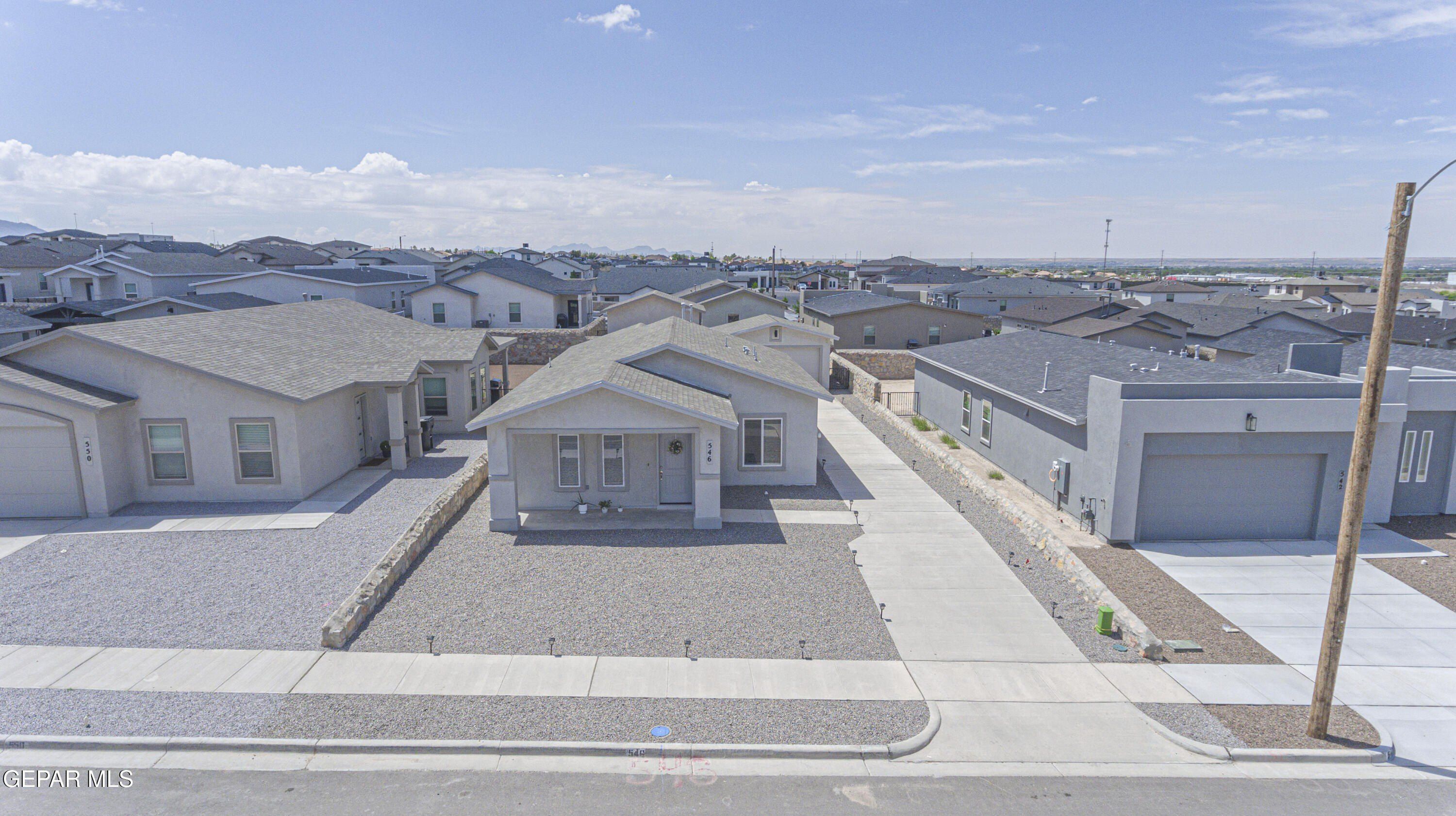 546 Spanish Oak Drive. Canutillo, TX 79835