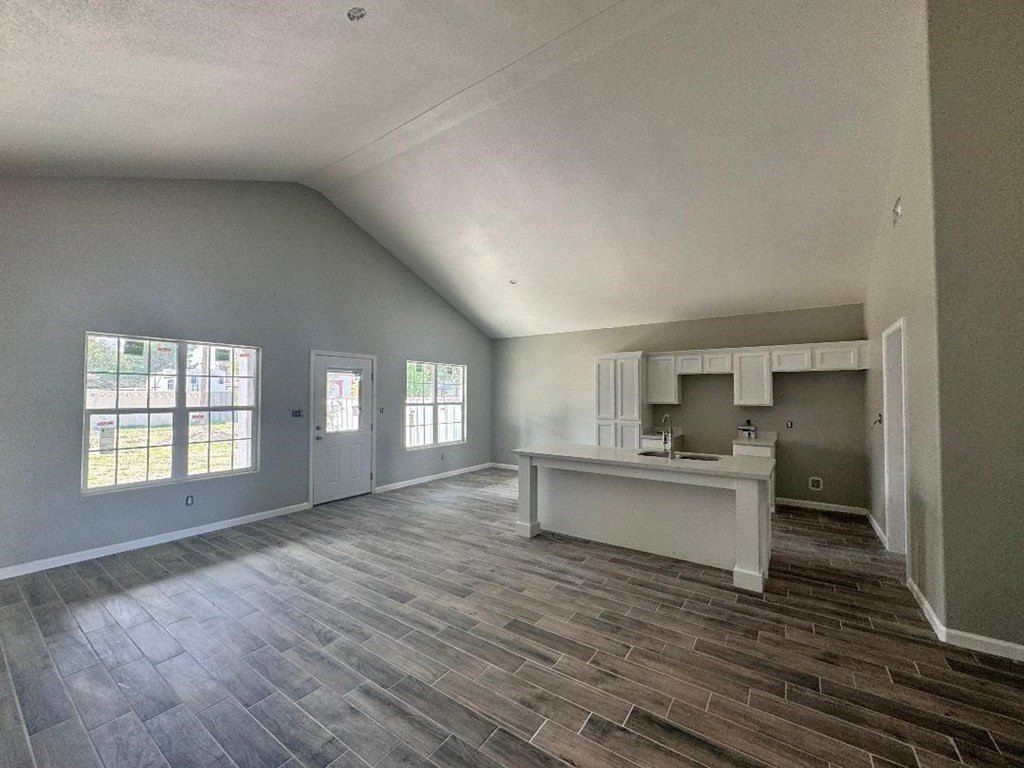 S Park St. Pecos, TX 79772