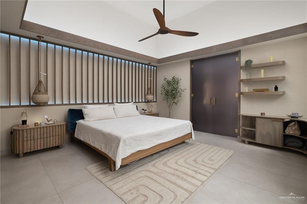 1808 S Middleton Street. Edinburg, TX 78539