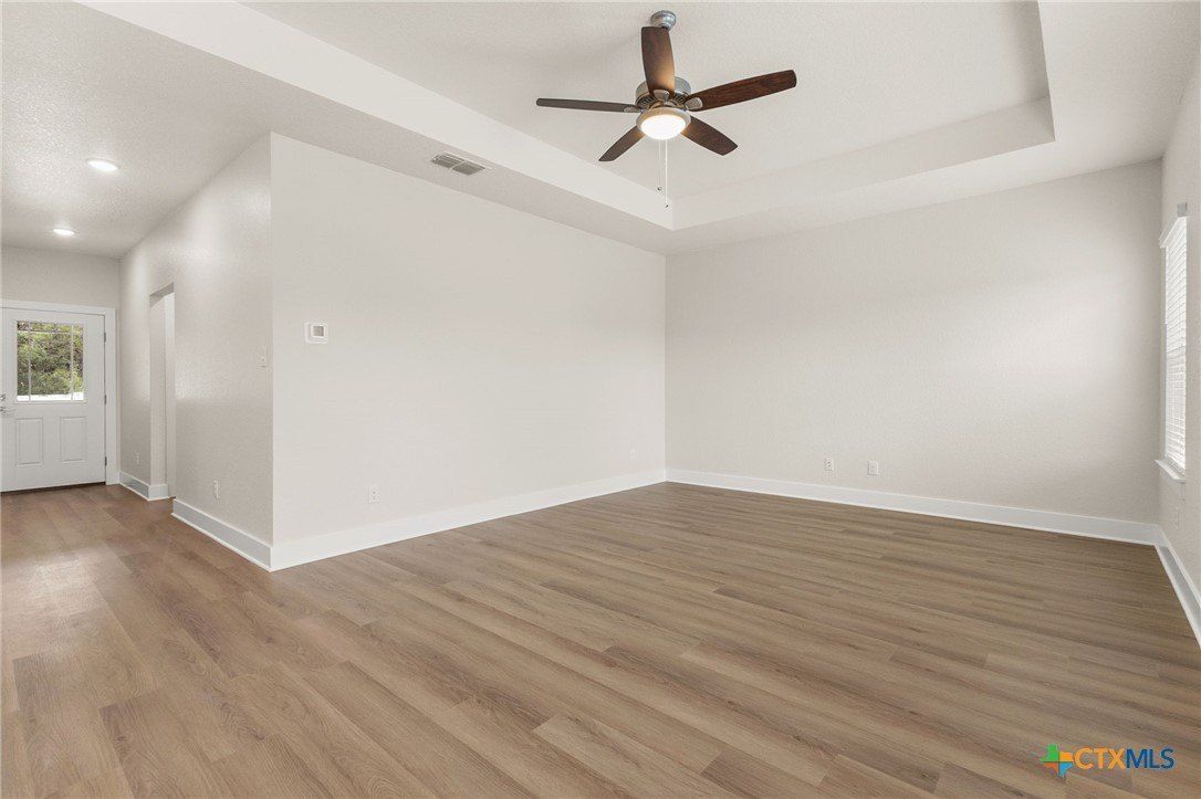 952 Rimrock Cove. Spring Branch, TX 78070