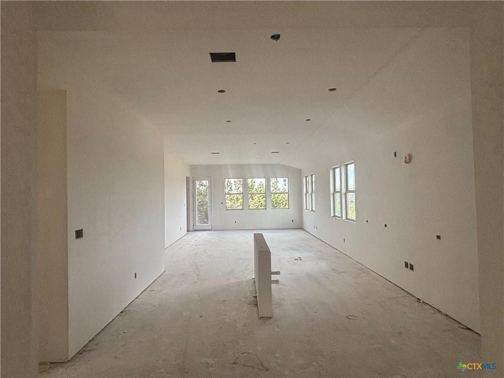 4500 Silverhill Circle. Lago Vista, TX 78645