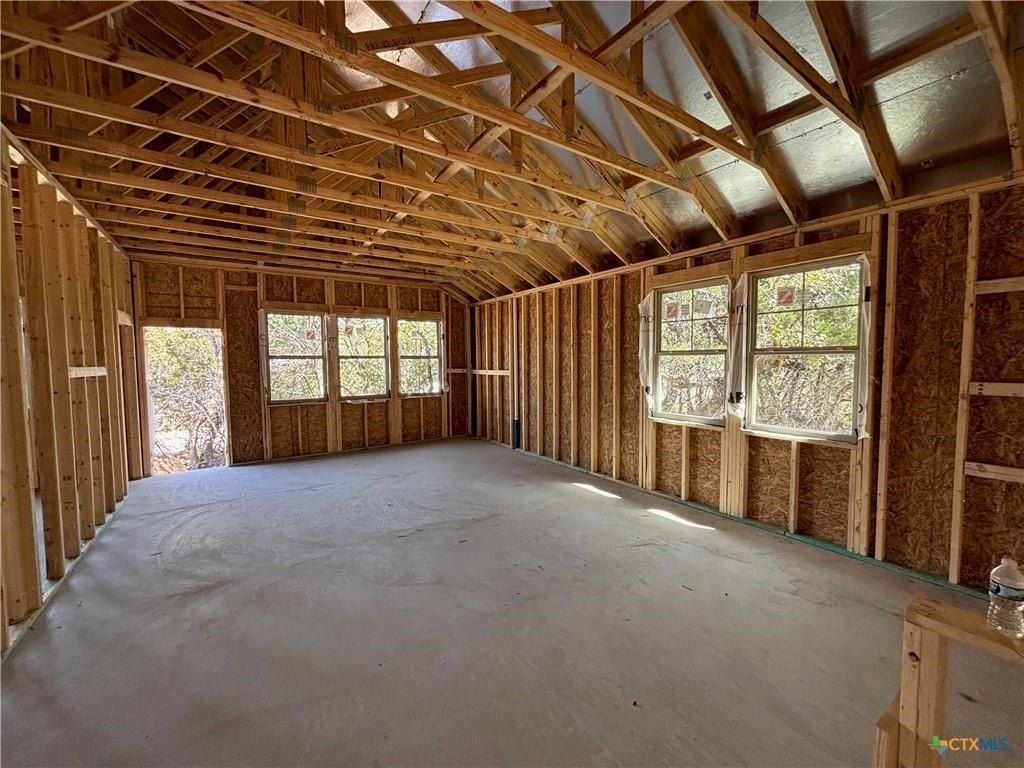 20308 Boggy Ford Road. Lago Vista, TX 78645