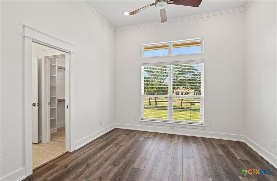 8439 Spring Creek Loop. Salado, TX 76571