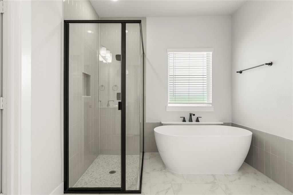 1847 Murrah. Forney, TX 75126