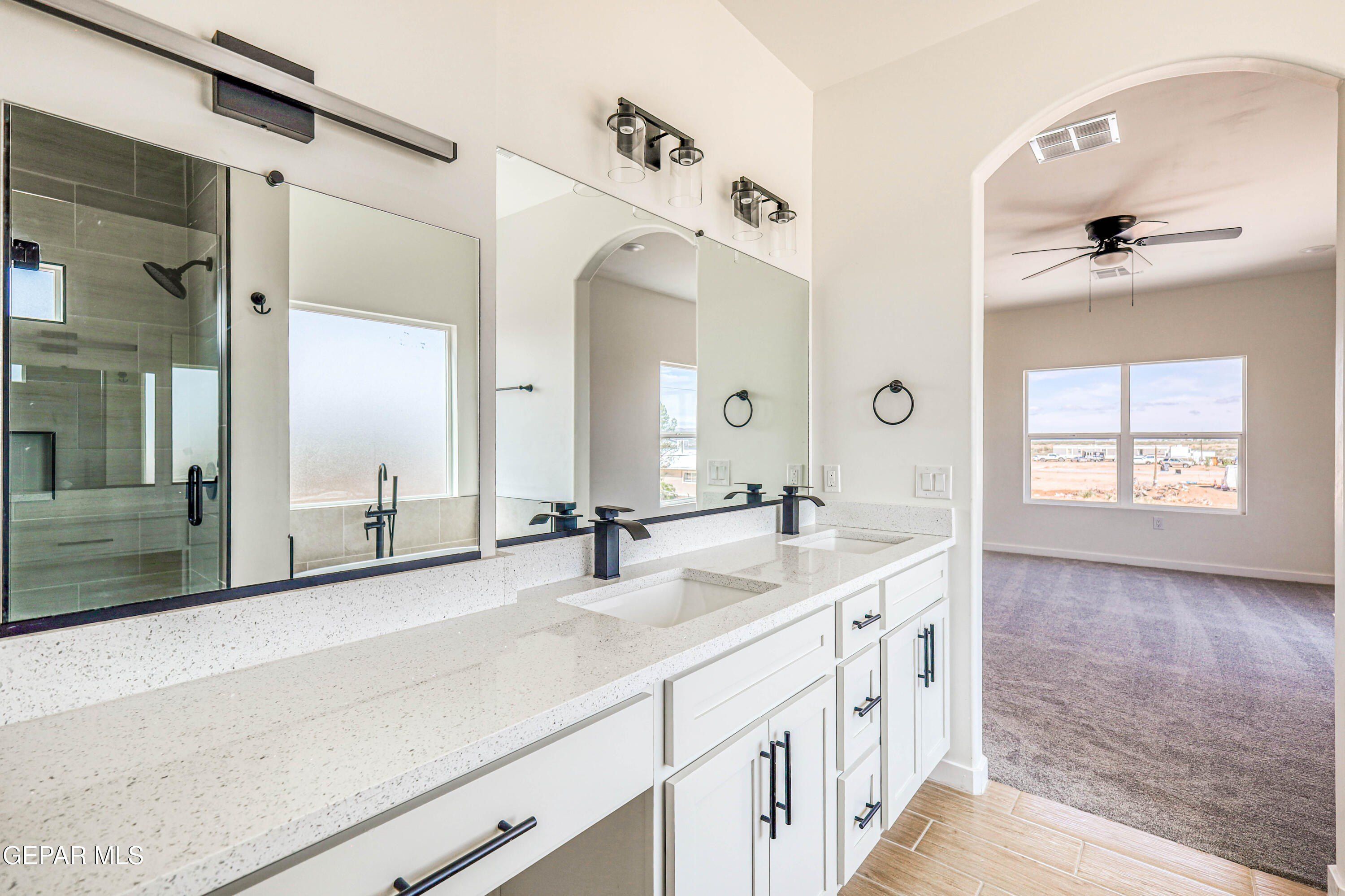 15554 Mechem Street. El Paso, TX 79928