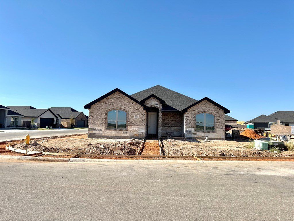 3613 Alnwick. Odessa, TX 79765