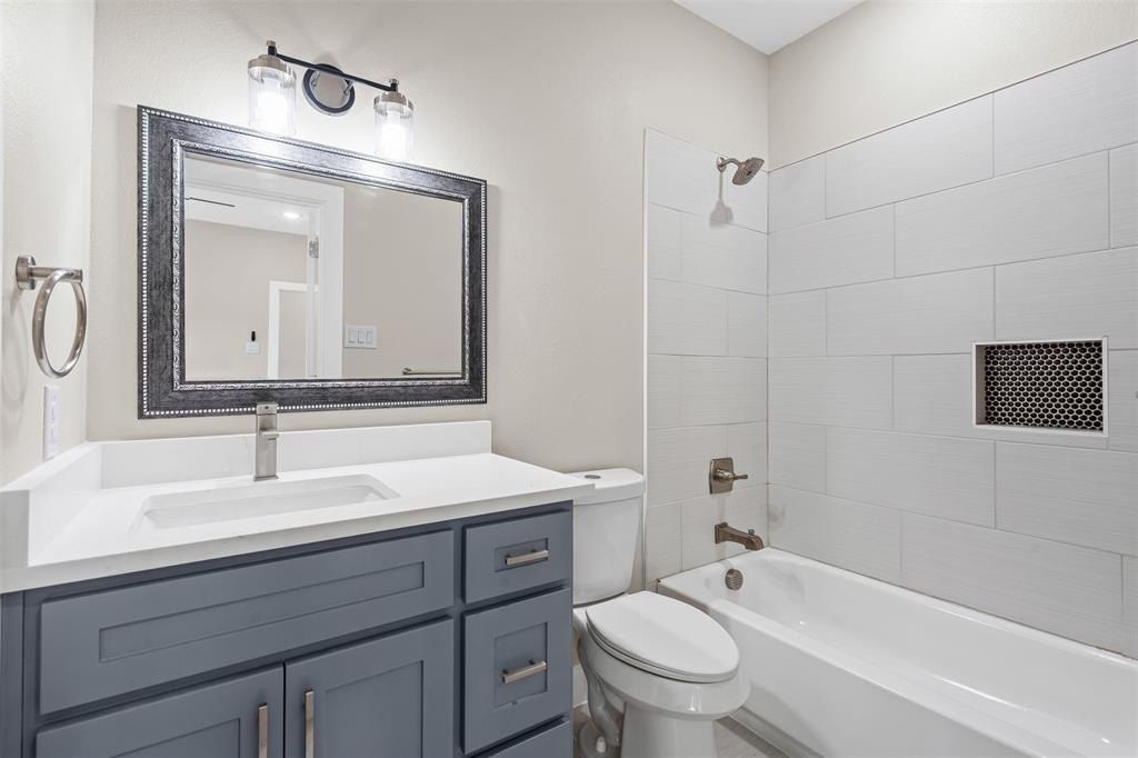 913 Pease River Drive. Granbury, TX 76048