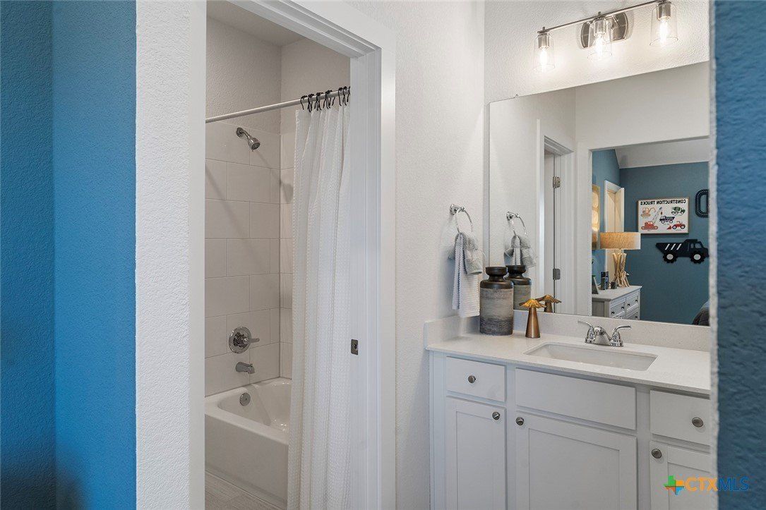 409 Salamander Street. San Marcos, TX 78666