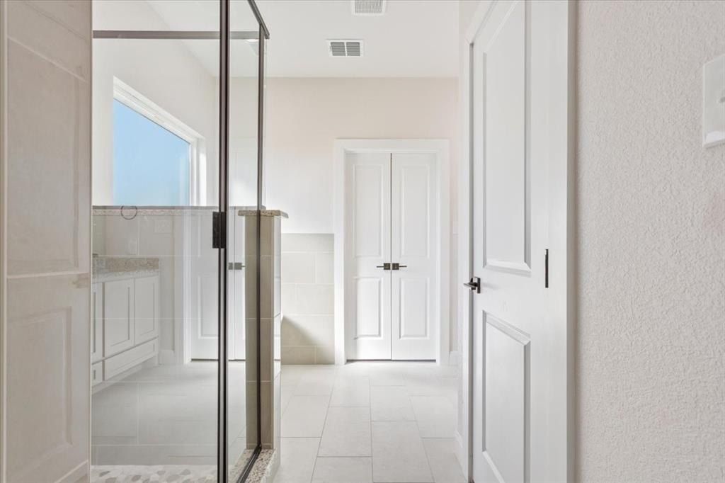 112 Great Trail Road. Riesel, TX 76682