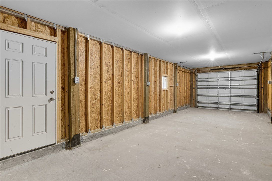 1123 S Fuqua Street. Rockport, TX 78382