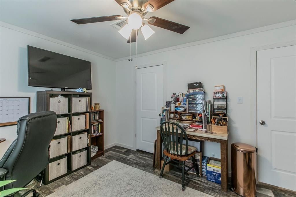 919 Remington Circle. Moody, TX 76557