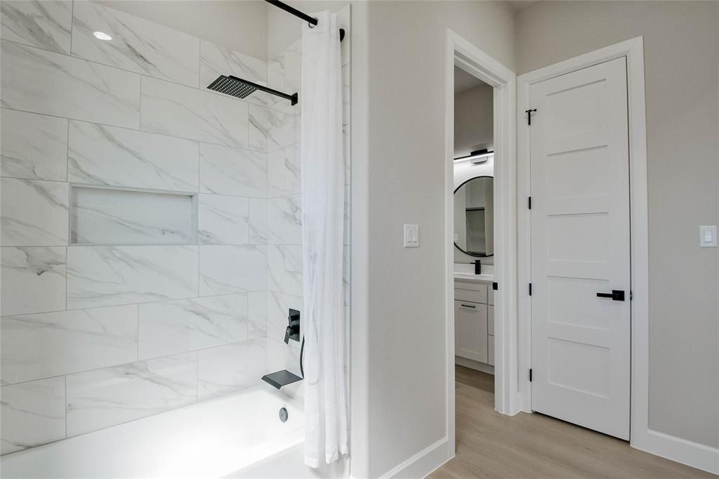 4906 Waterfield Drive. Granbury, TX 76048