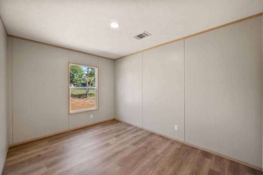 1499 Se Cr 3135. Corsicana, TX 75109