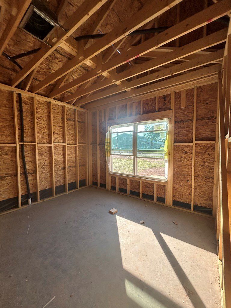 68 E 17Th St. San Angelo, TX 76903