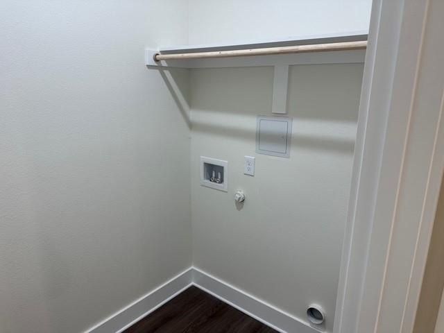 313 Garland Road. Bells, TX 75414