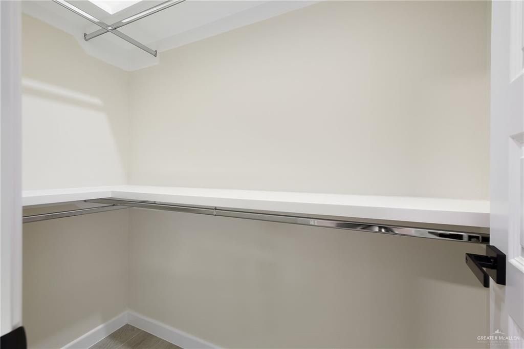 5705 Notre Dame Avenue. McAllen, TX 78504