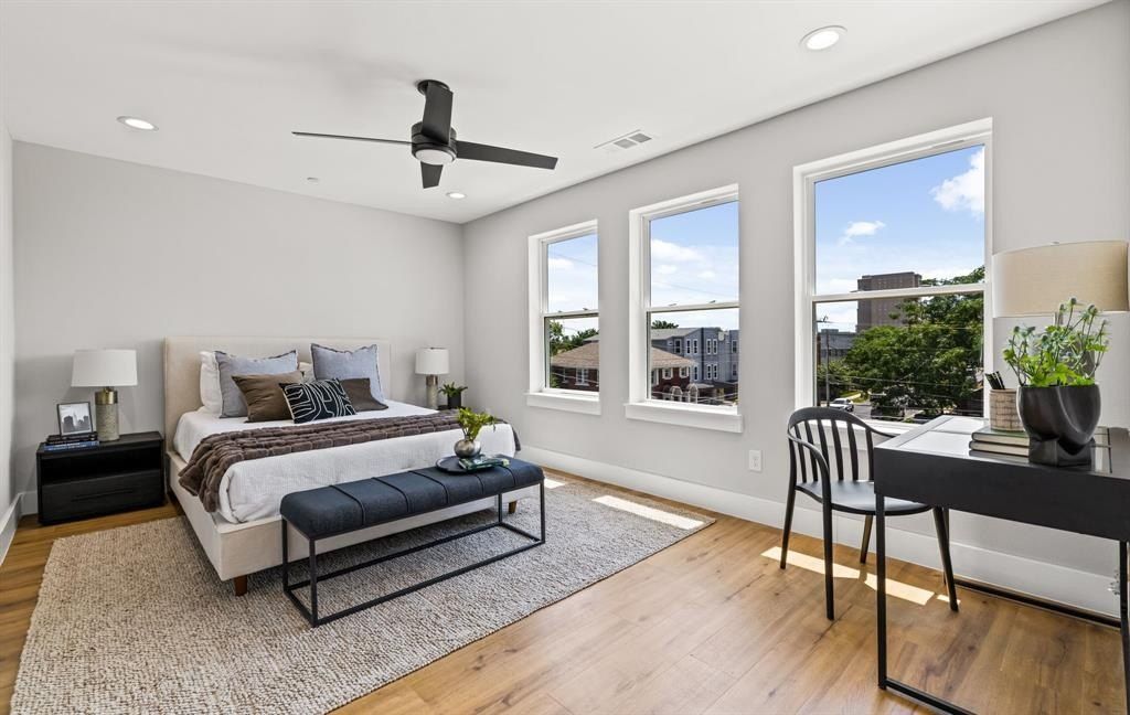 4709 Virginia Avenue. Dallas, TX 75204