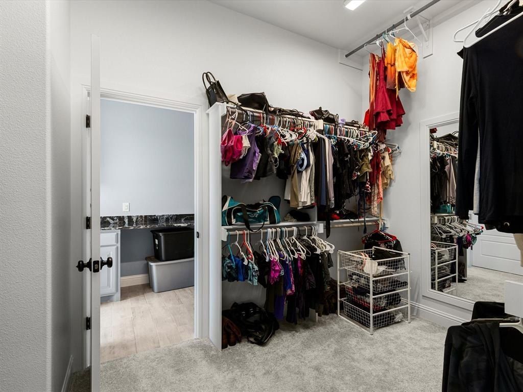 8524 Bronco Drive. Godley, TX 76044