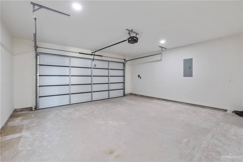 2112 N 28Th Street. Hidalgo, TX 78557