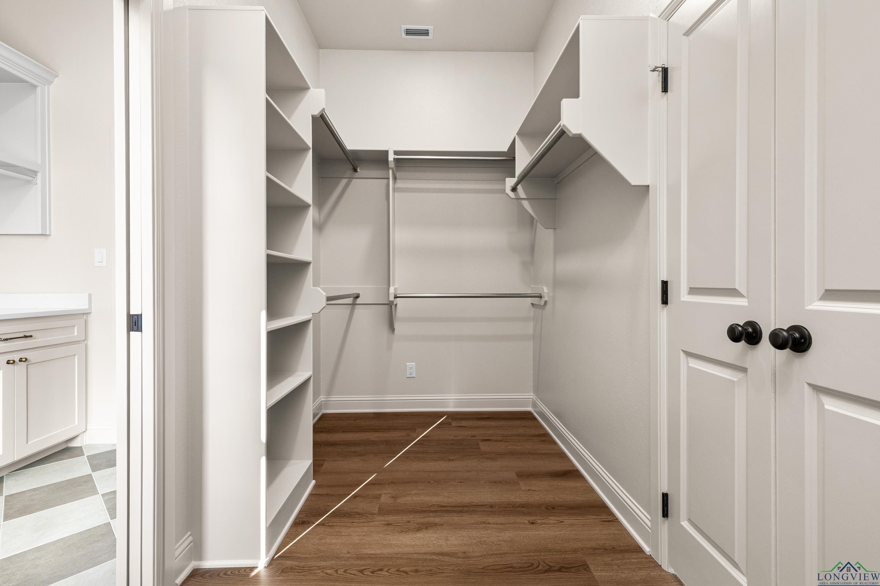 274 Andres Ln. Kilgore, TX 75662