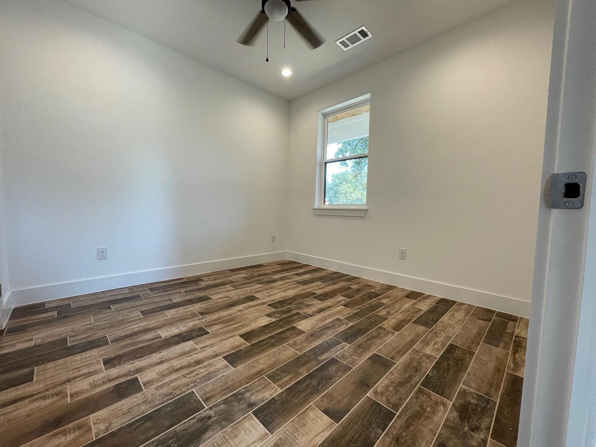 1502 Green Valley Lane. Spicewood, TX 78669