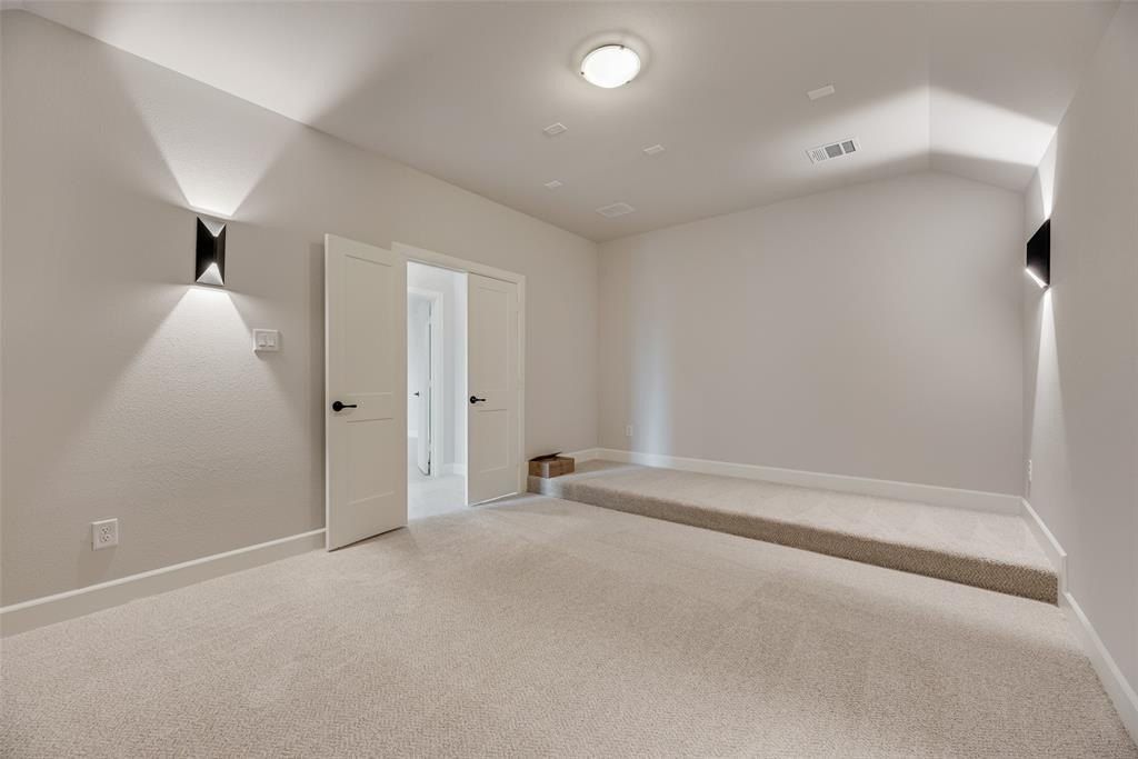 4418 Lake Breeze Drive. McKinney, TX 75071