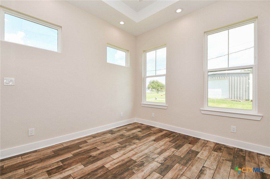 595 Buckskin Drive. Palacios, TX 77465