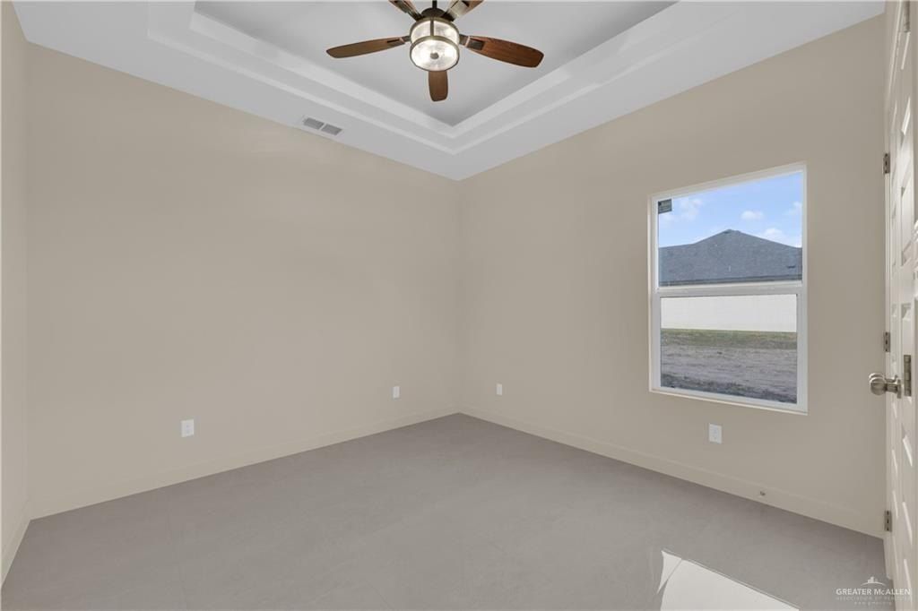 2908 E Uva Avenue. Hidalgo, TX 78557