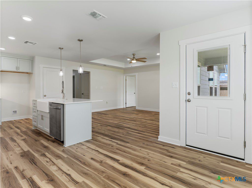 809 Flycatcher Drive. Palacios, TX 77465