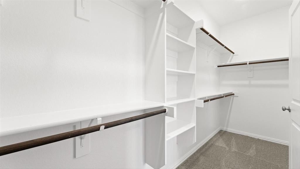 2369 Rams Horn Drive. Waxahachie, TX 75167