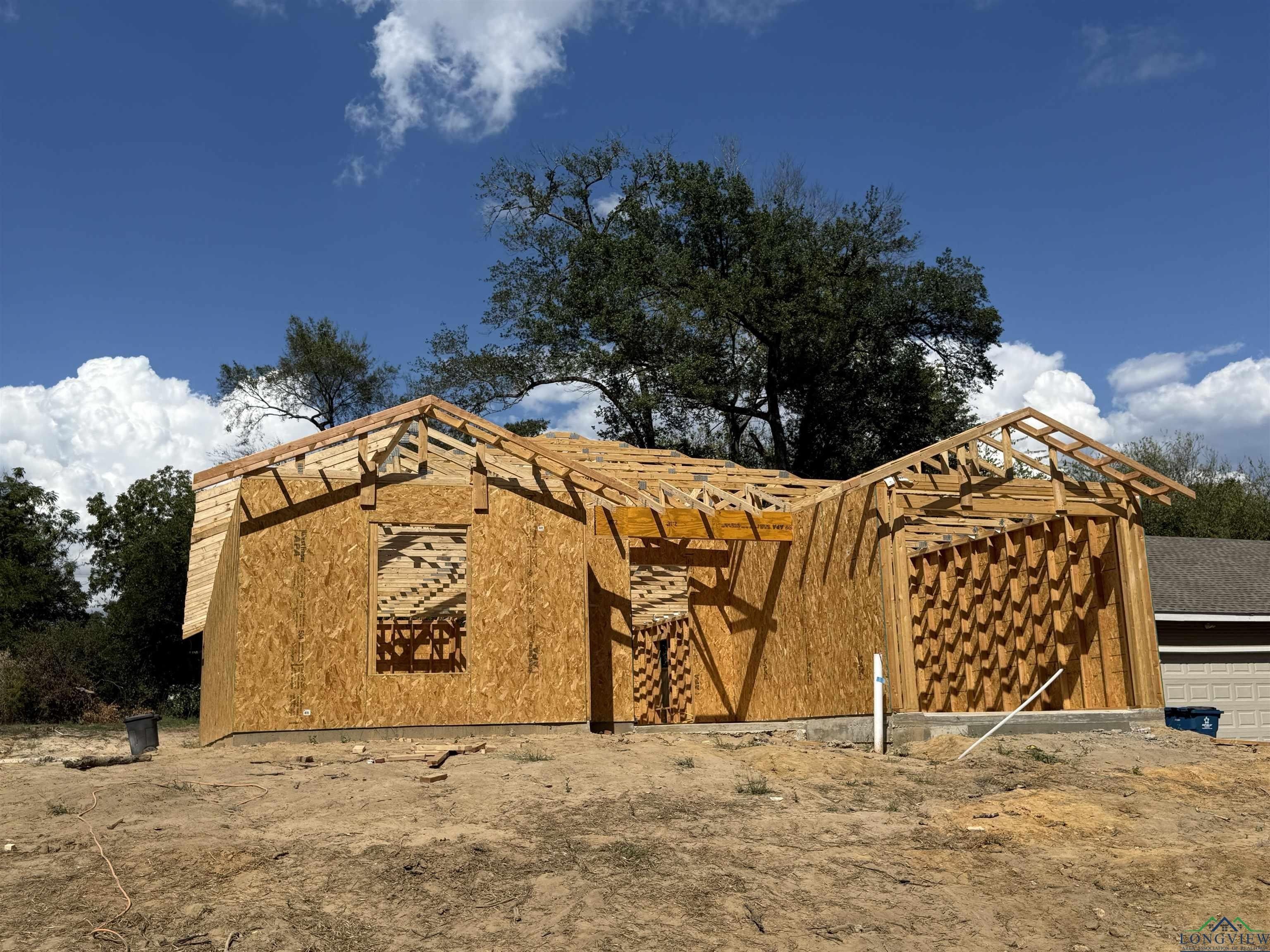 502 Jeanette. Gladewater, TX 75647