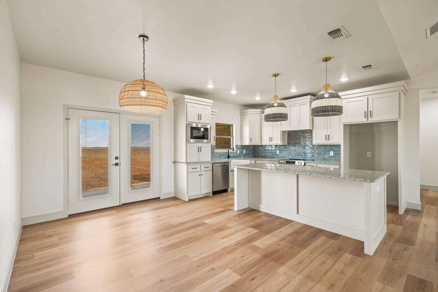 8912 Cr 2700. Idalou, TX 79329