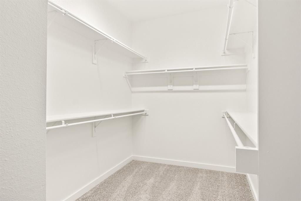 2028 Aldrich Mews. Celina, TX 75009