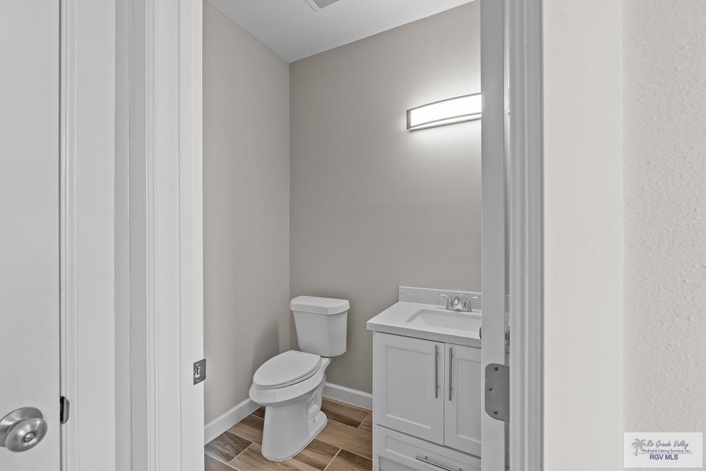 2456 Calle Moreno. Brownsville, TX 78521