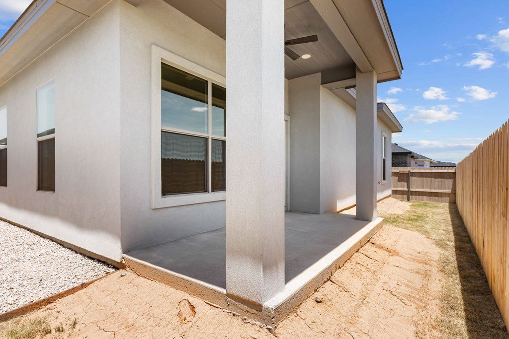 8646 Santa Isabella. Odessa, TX 79765