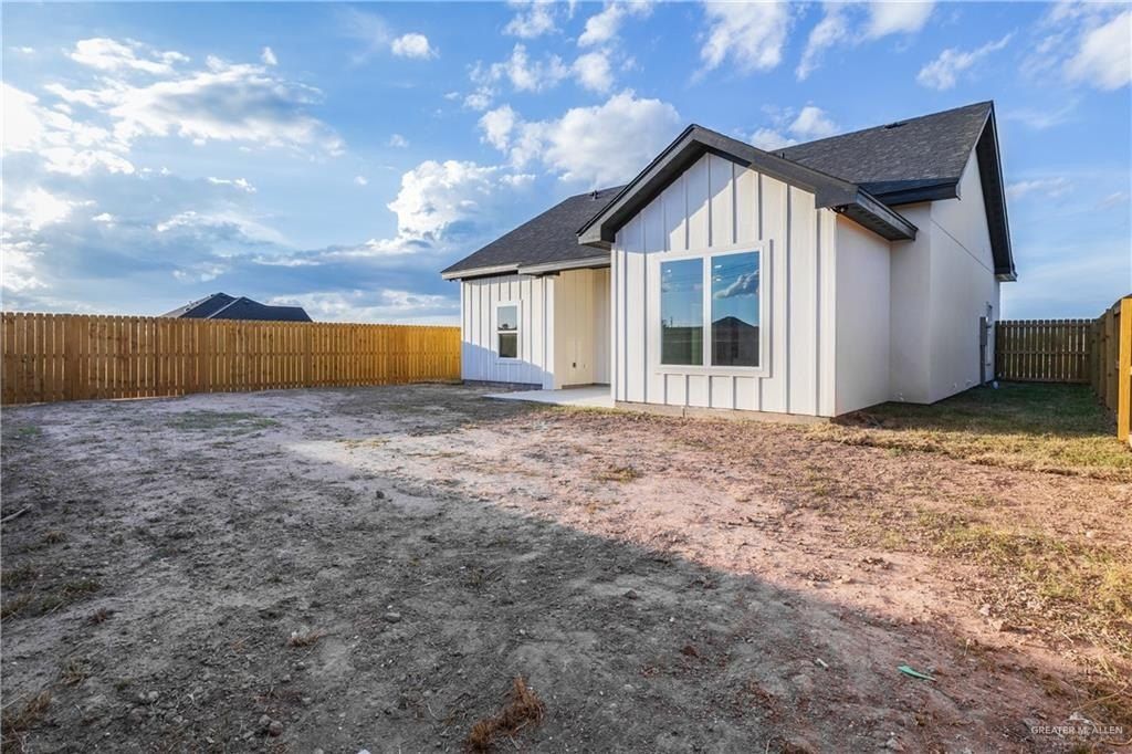 3552 Satelite Street. Edinburg, TX 78542