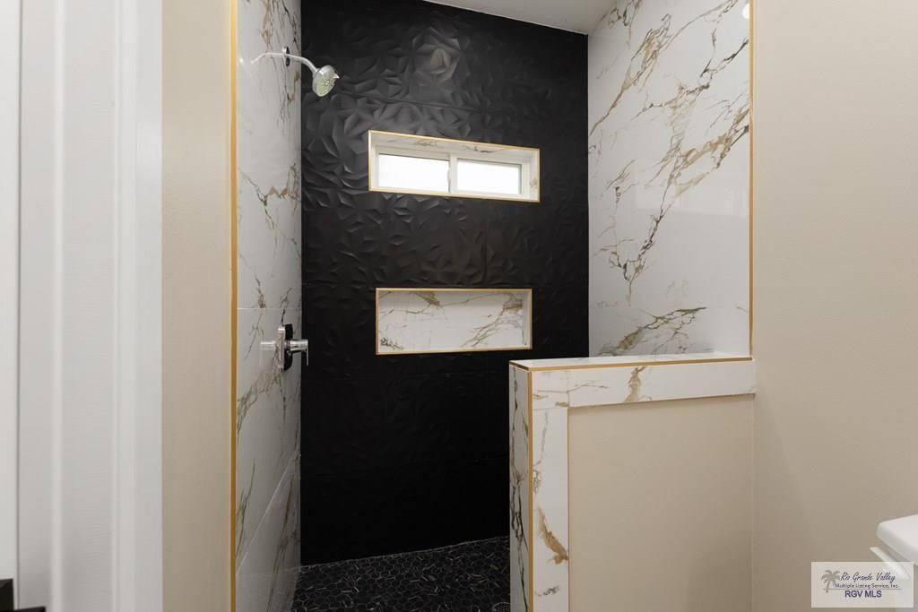 6069 Dakota Rose Cir. Brownsville, TX 78521