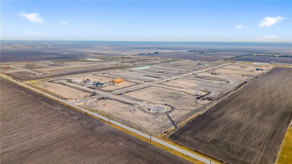 1486 Dancing Elk Drive. Corpus Christi, TX 78415