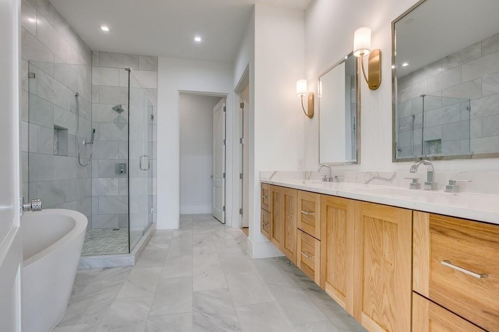 350 N O Connor Ridge Boulevard. Irving, TX 75038