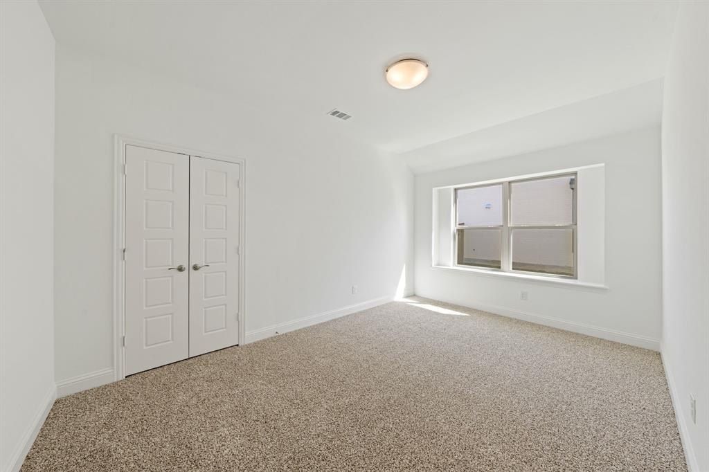 1944 Nightfall Drive. Venus, TX 76084