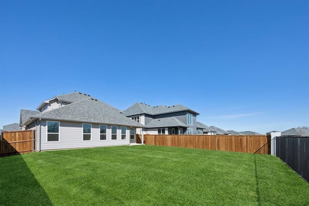 3103 Giovanni Point. Princeton, TX 75407