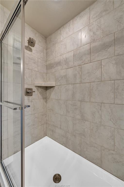 1236 High Street. Navasota, TX 77868