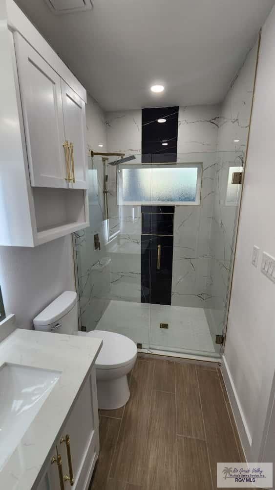 170 Tamarindo Ln. Brownsville, TX 78521