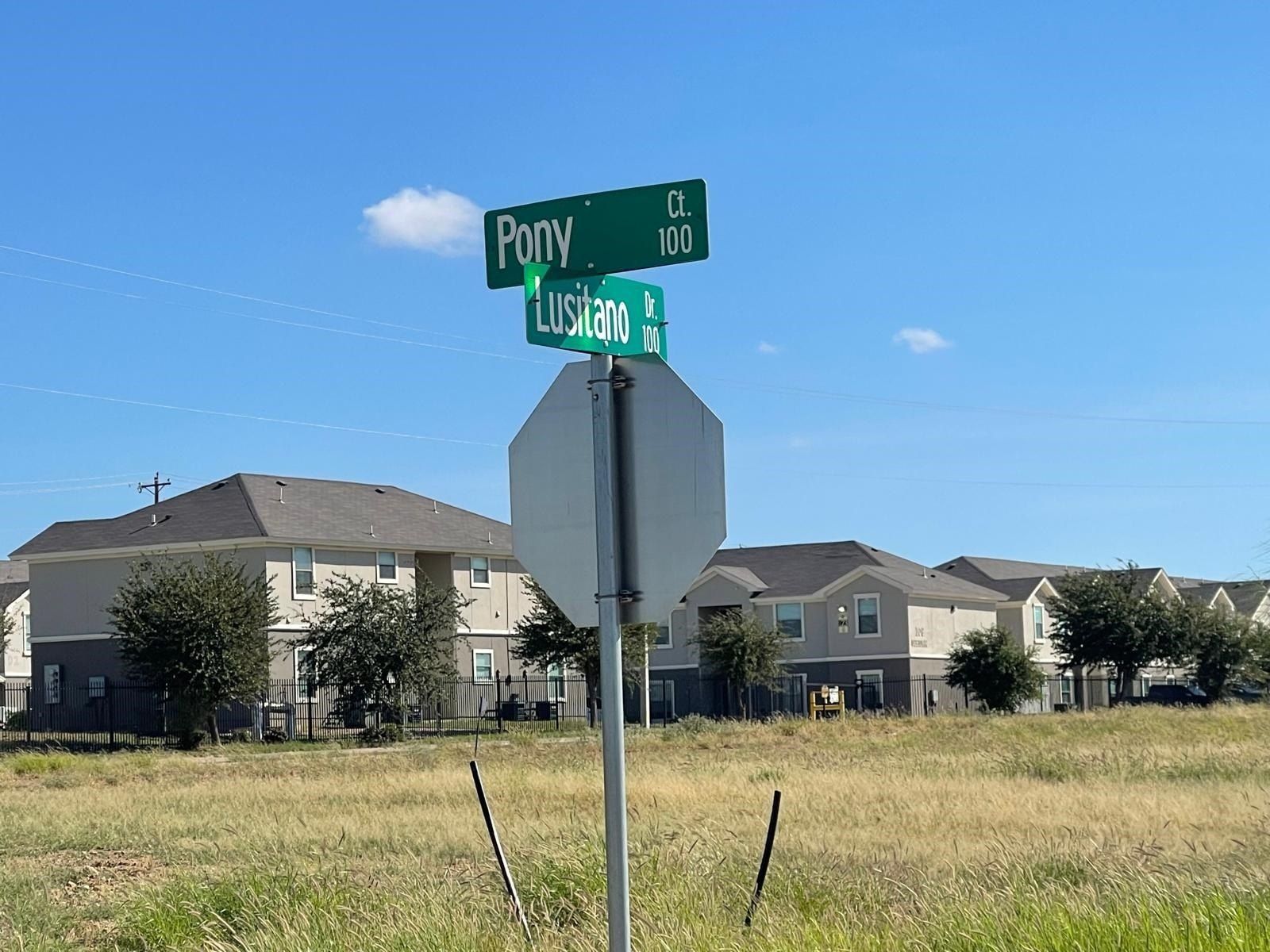 109 Pony Ct. Laredo, TX 78046