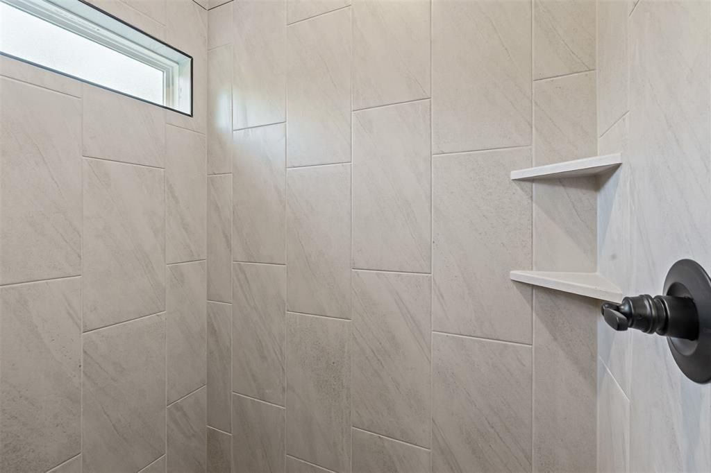 3400 Hilltop Road. Granbury, TX 76048